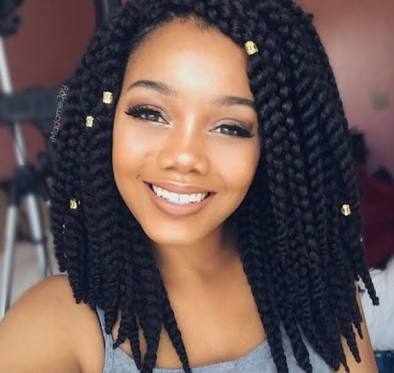 caterina/Home Services/Reliable/Book/One of the simplest and easiest ways to get extra-long braids is with the crochet technique./gaas supermarket/1/1591733631_7CE0C635-1888-4652-B784-29003D7ABE95.jpeg